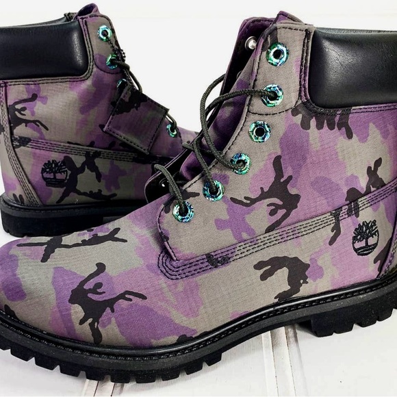 Timberland Iridescent Premium Fabric Camo Boots Womens 7.5 New with tags - Picture 1 of 7